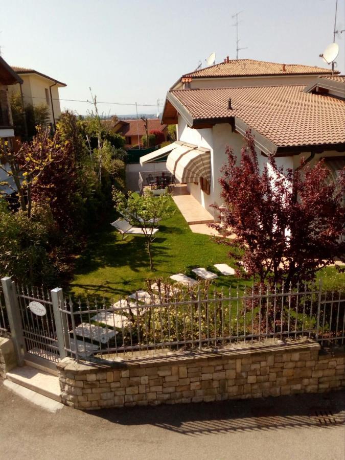 לינה וארוחת בוקר דסנזאנו דל גארדה La Casa Di Pimpi מראה חיצוני תמונה