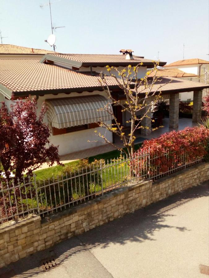 לינה וארוחת בוקר דסנזאנו דל גארדה La Casa Di Pimpi מראה חיצוני תמונה