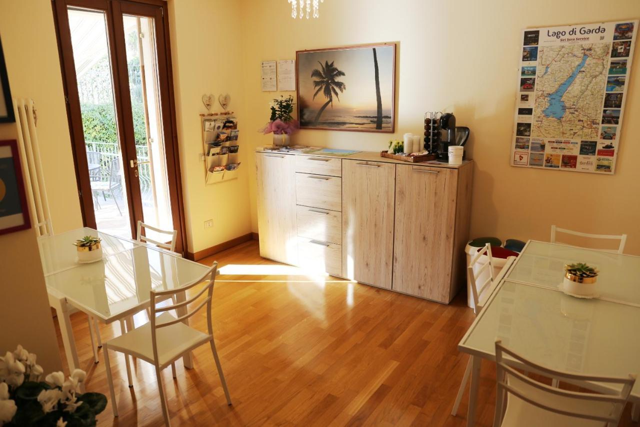 לינה וארוחת בוקר דסנזאנו דל גארדה La Casa Di Pimpi מראה חיצוני תמונה